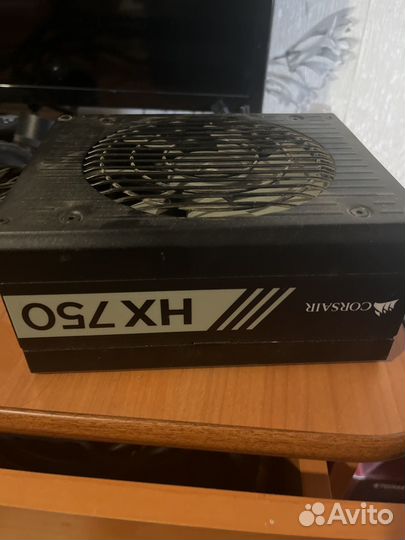 Corsair hx750