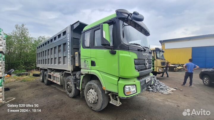 Shacman (Shaanxi) SX3318, 2022