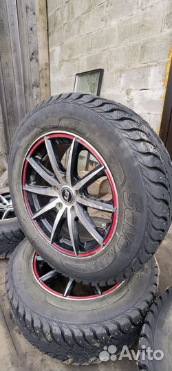 Sava Eskimo Stud 215/65 R16