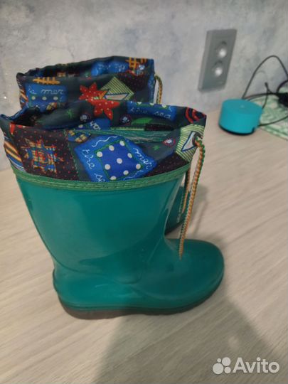 Резиновые сапоги