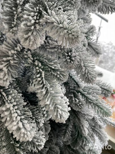 Елка литая 100 заснеженная 180см