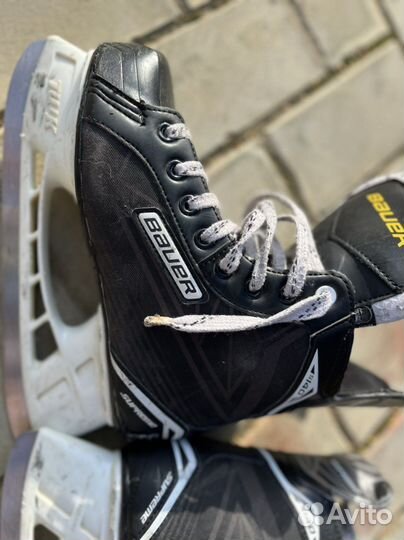 Хоккейные коньки Bauer, р.38,5