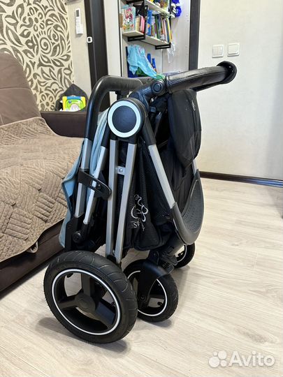 Прогулочная коляска sweet baby suburban light