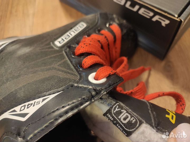 Хоккейные коньки bauer