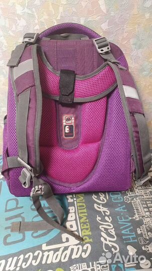 Рюкзак школьный для девочки 1-4 класс