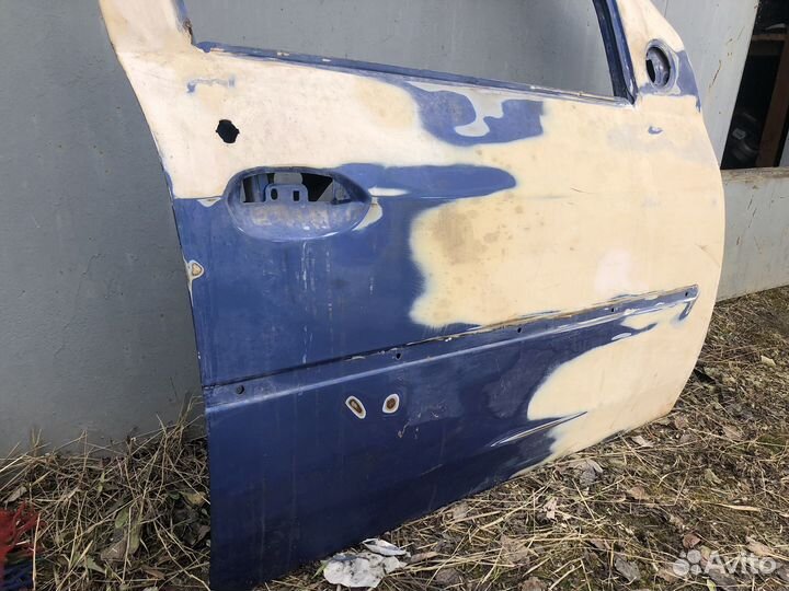 Дверь передняя правая renault logan 1