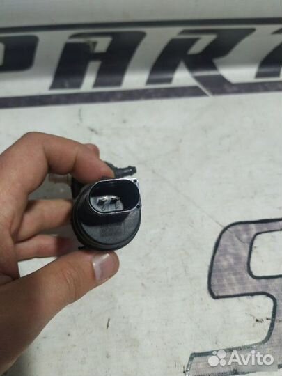 Насос омывателя Audi A4 B8 2011—2015