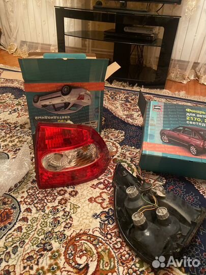 Задние фонари на priora оригинал правый