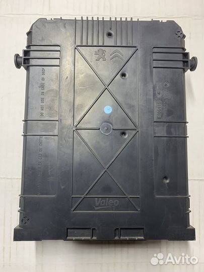 Блок предохранителей Citroen Peugeot