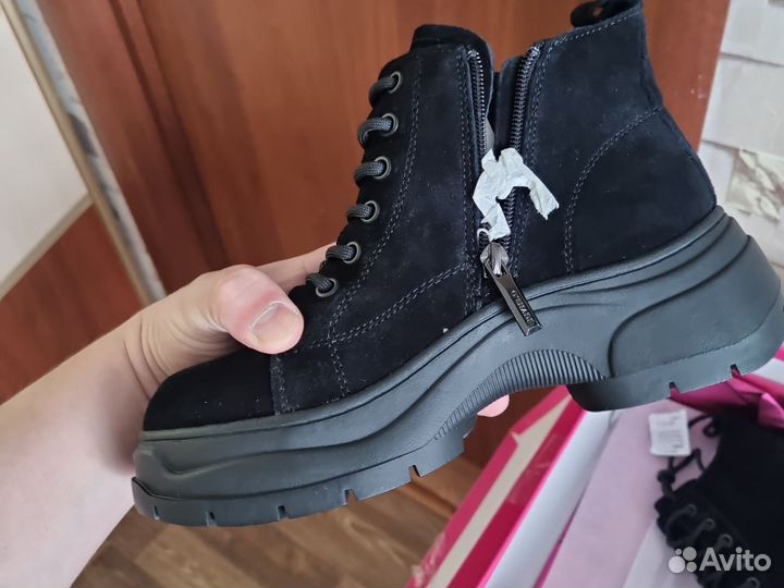 Ботинки женские