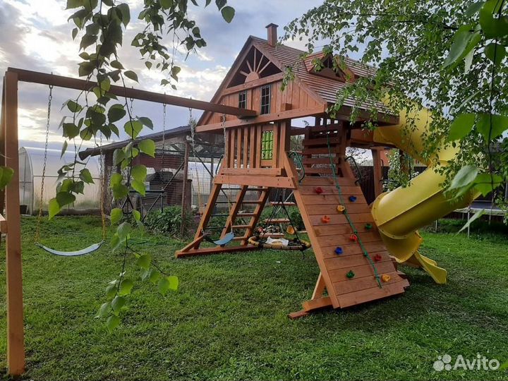 Детский уличный спортивный комплекс