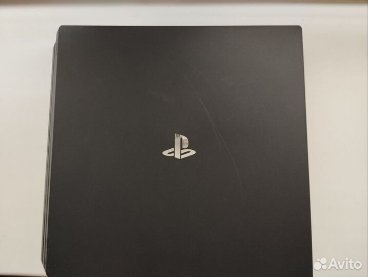 Игровая приставка PlayStation 4 Pro