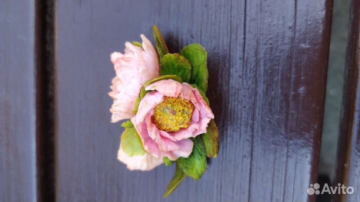 Брошь-заколка ручной работы