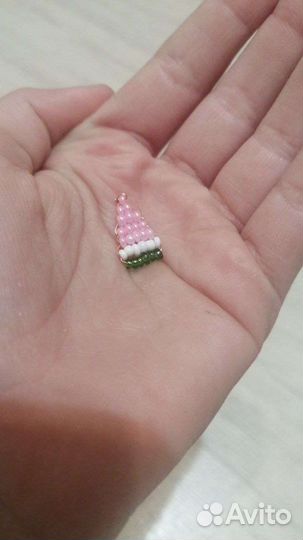 Фигурка из бисера арбузик