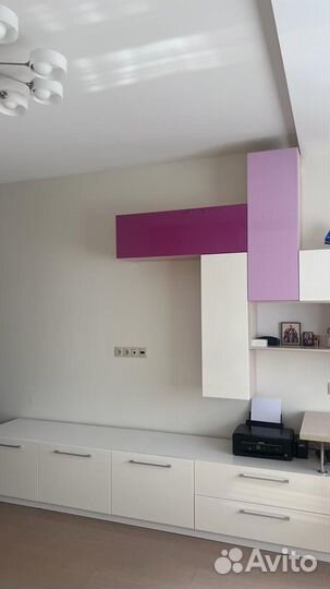 Стенка.Уголок для школьника