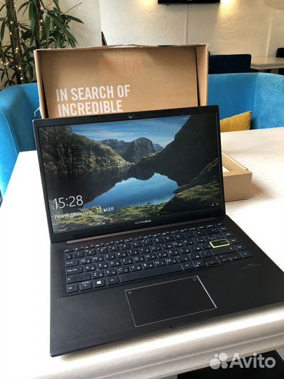 Заголовок Asus Vivobook 14