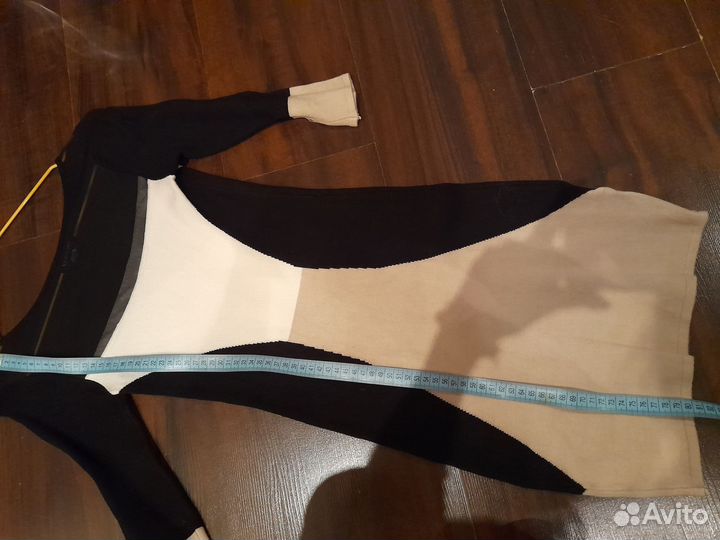 Теплое платье bebe