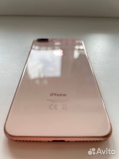 iPhone 8 Plus, 64 ГБ