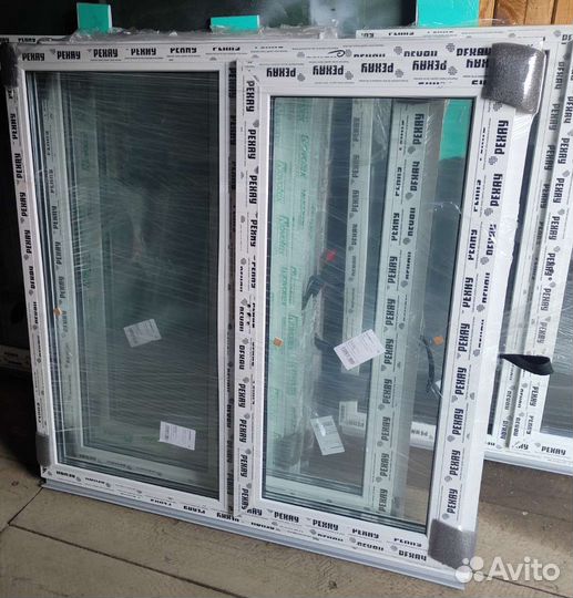 Пластиковые окна Rehau (120 * 120 см.)