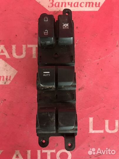 Блок стеклоподъемников Хендай Крета IX25