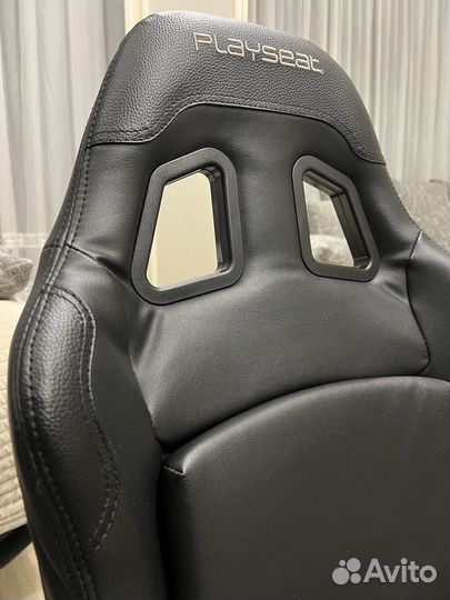 Кокпит playseat revolution