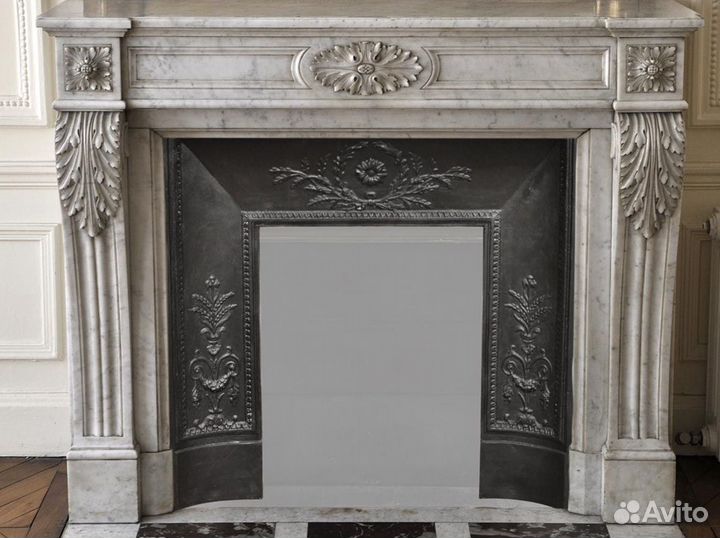 Камин из мрамора