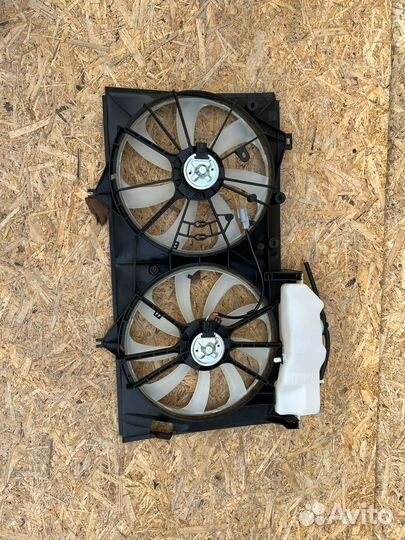 Диффузор радиатора передний Toyota Camry V50-5 2