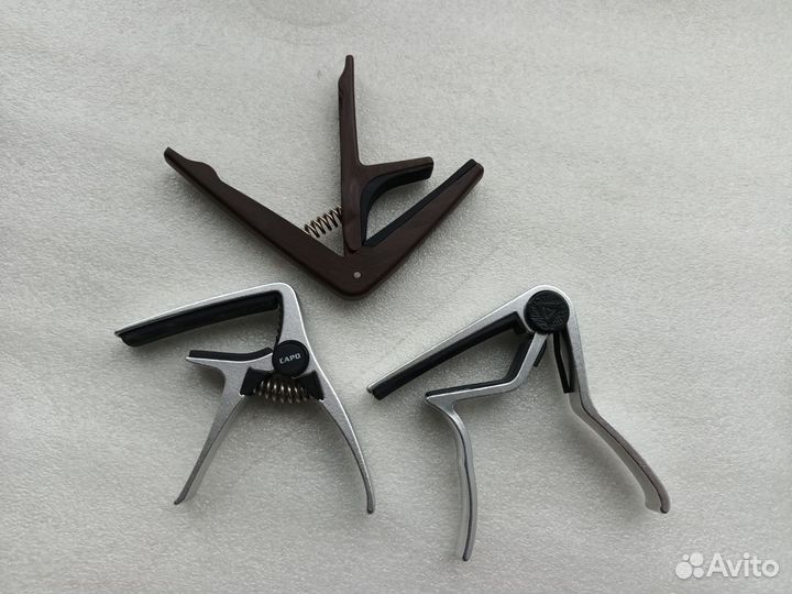 Каподастр для гитар