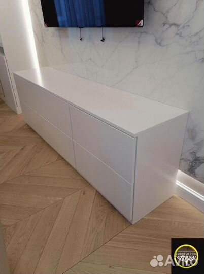 Кoмoд из массива дерева