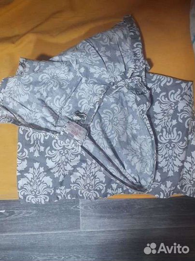 Накидка для кормления