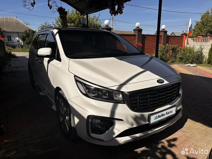 Kia Carnival 2.2 AT, 2018, 98 000 км