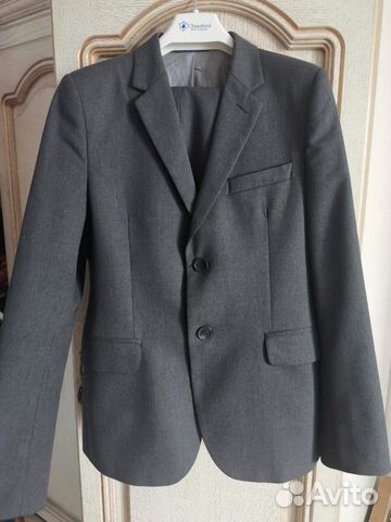 Школьный костюм