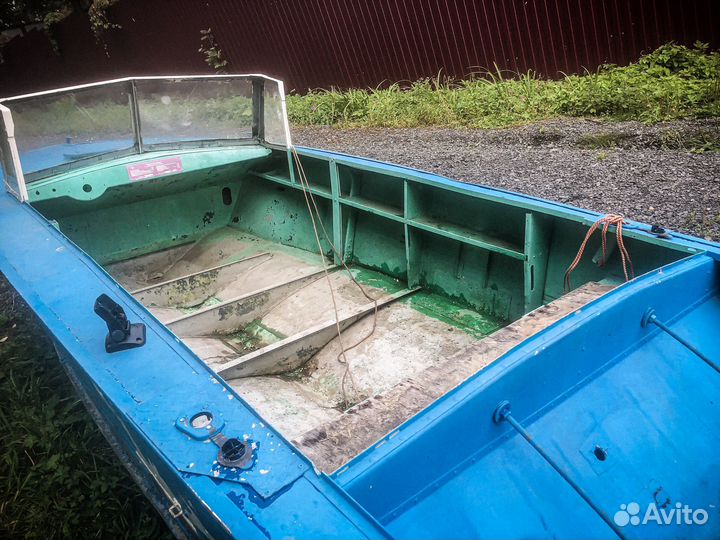 Лодка моторная Прогресс-4