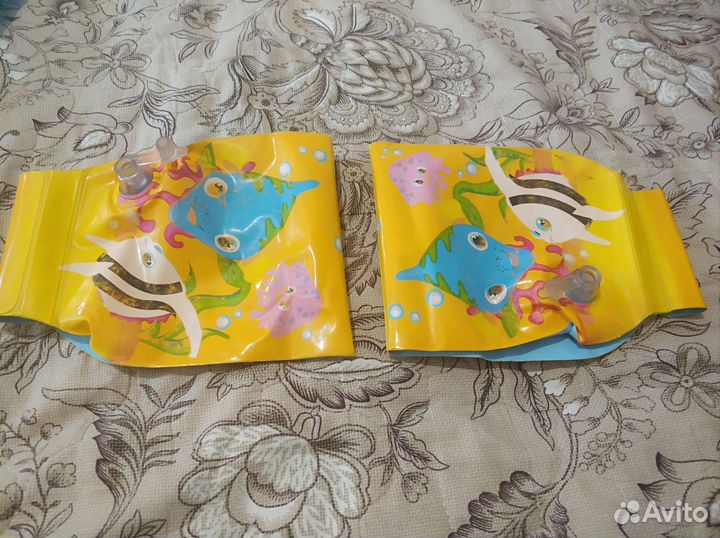 Нарукавники для плавания