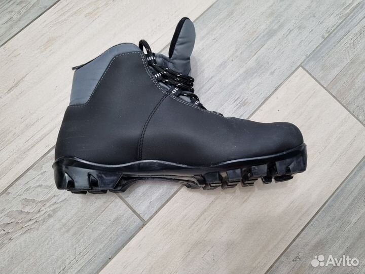 Лыжные ботинки nordway 40