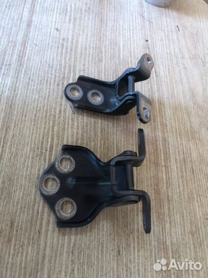 Петли двери Ssangyong Actyon