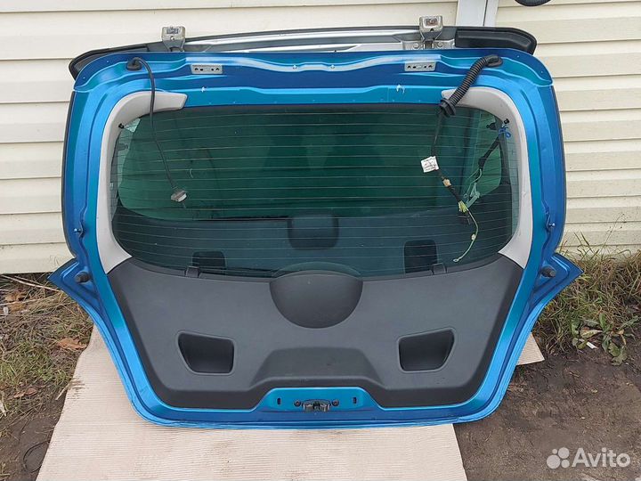 Крышка багажника пежо 207