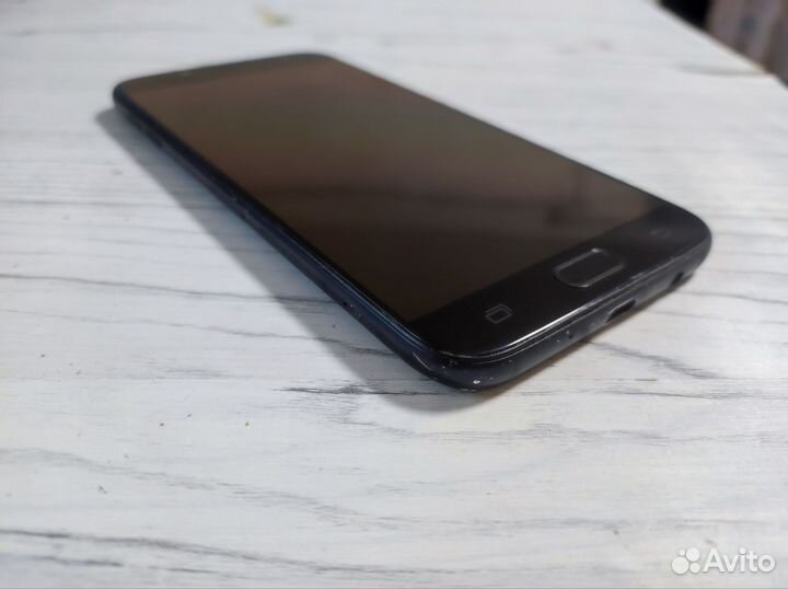 Samsung Galaxy J7 (2017), 3/16 ГБ