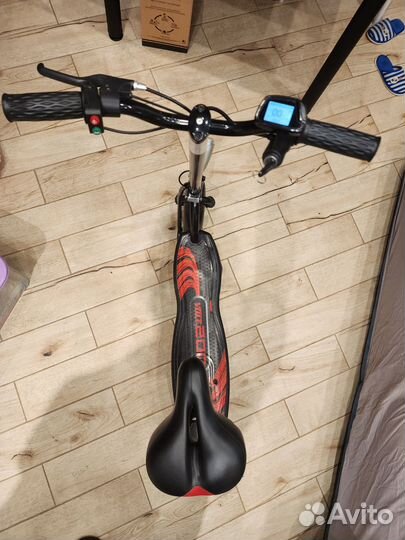 Самокат взрослый электрический бу