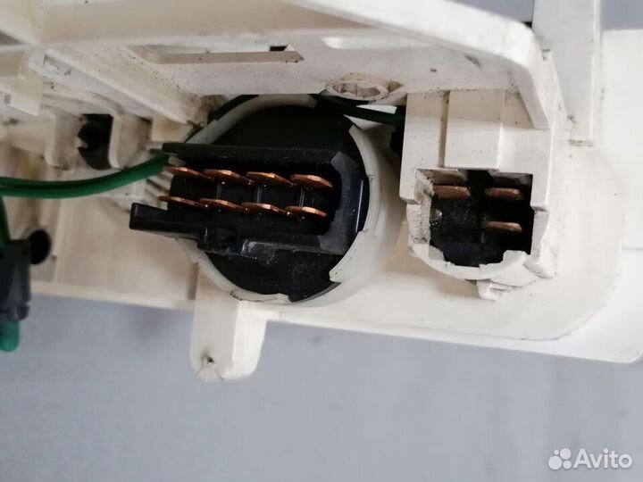 Блок управлен.климат-контр.Mitsubishi Mirage 1991