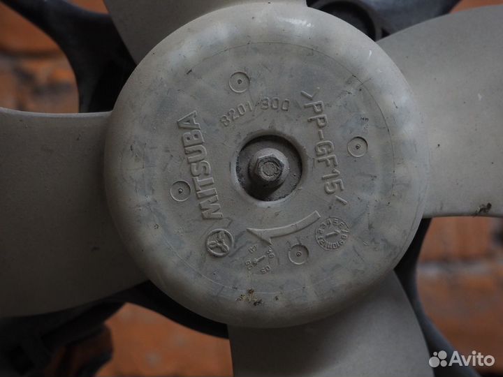 Вентилятор радиатора Subaru Legacy