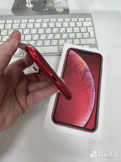 iPhone Xr, 64 ГБ