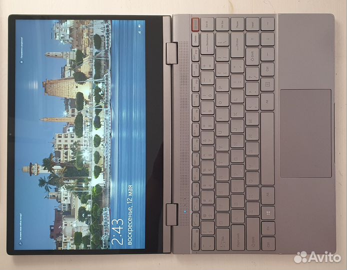 Ноутбук трансформер bmax Y13