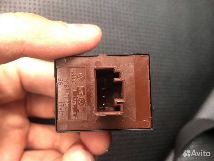 Блок стеклоподъемника Skoda (VAG-1Z09598583X1 )