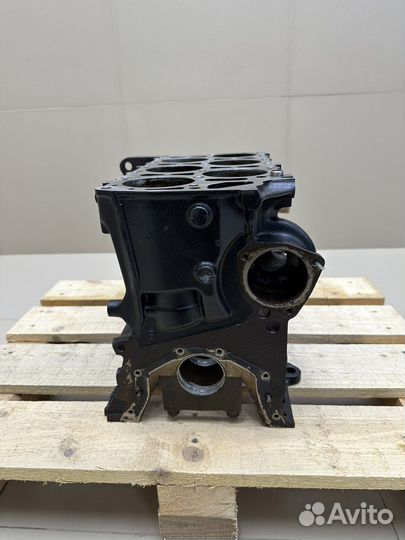 Блок цилиндров двигателя Volkswagen Touareg 3.2 I