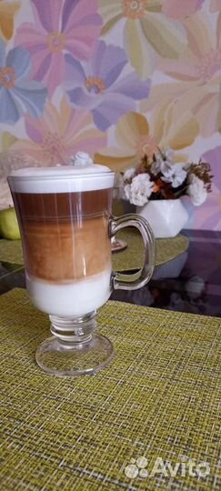 Капсульная кофемашина +многоразовую капсулу подарю