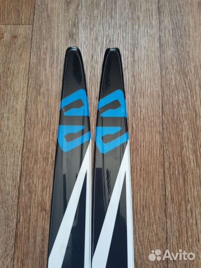 Комплект для занятия беговыми лыжами