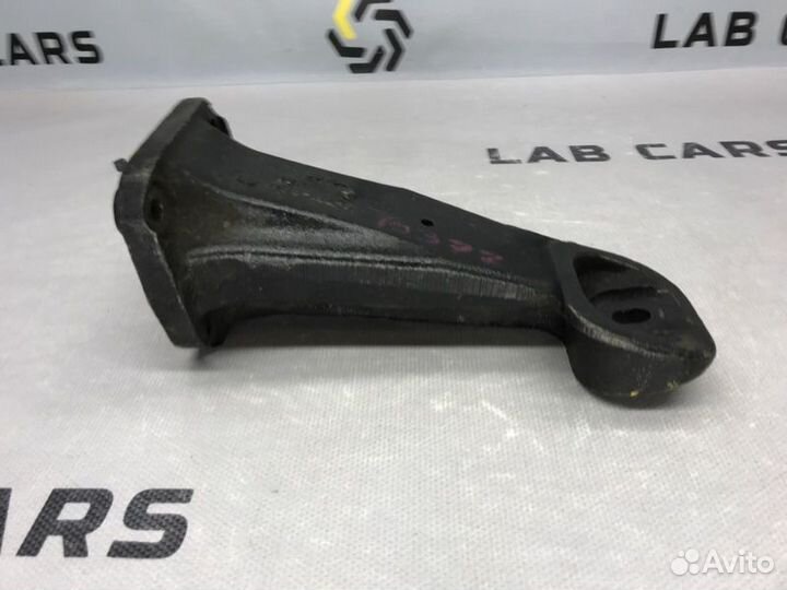 Кронштейн опоры двигателя правый Bmw X5 E53