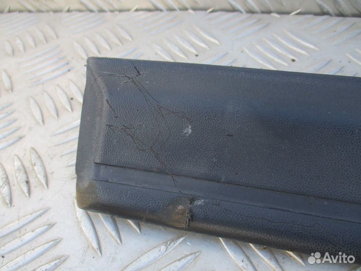 Молдинг двери Volkswagen Vento цена за штуку