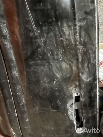 Двери на Forester sg5